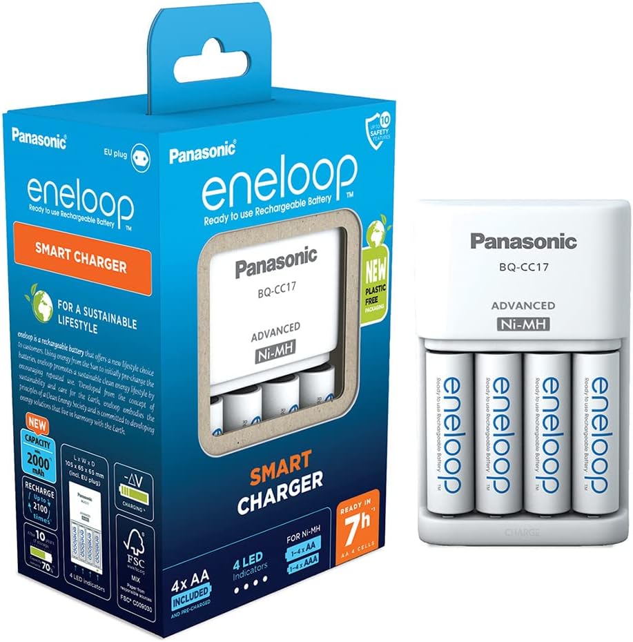 Panasonic eneloop Smart Ladegerät für 1–4 AA/AAA NI-MH-Akkus, mit 4 LED-Anzeigen und 7 Sicherheitsfunktionen, inkl. 4 eneloop AA/Mignon-Akkus, verbesserte Kapazität von min. 2000 mAh, Blue